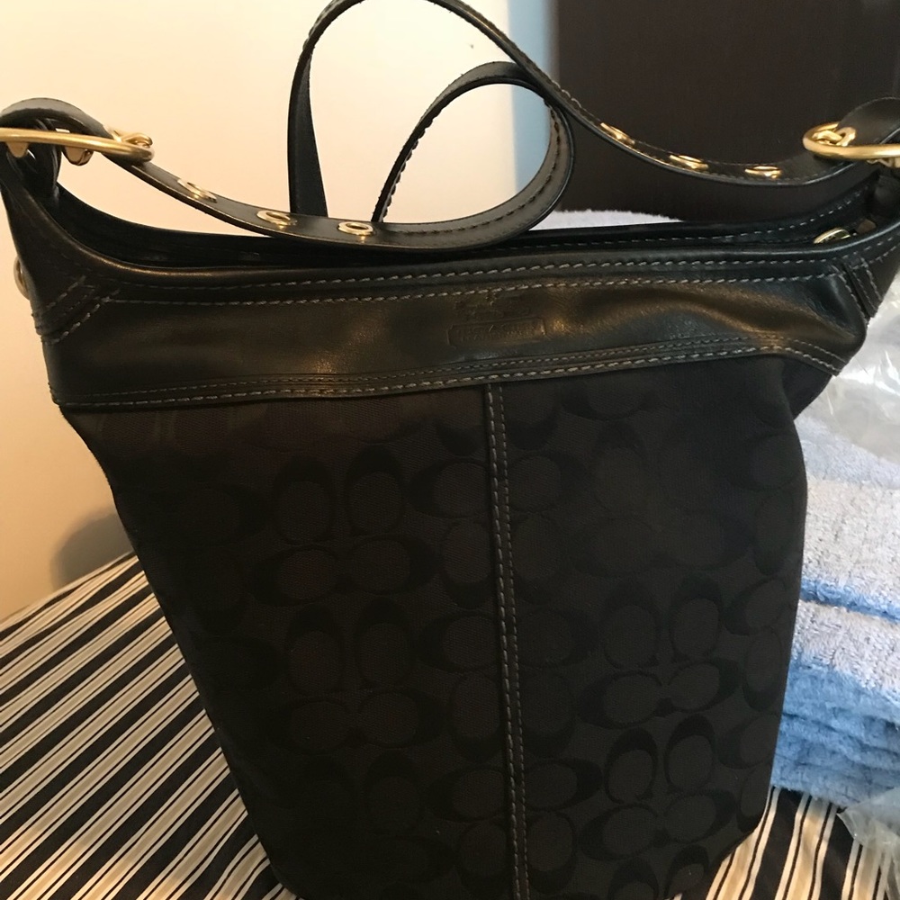 Coach Bucket Purse Black
